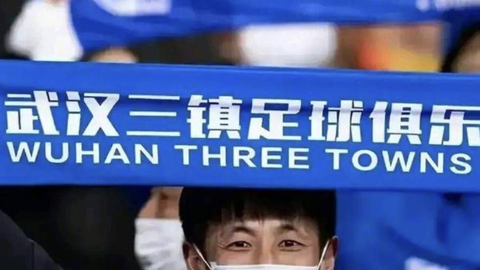 韩国学生的妈妈