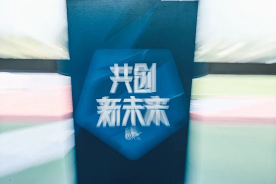 相同年龄的母亲